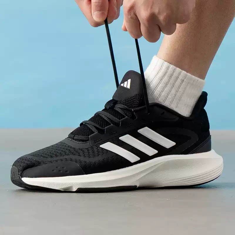 Chaussures Adidas pour hommes  - Lightweight Road Running Shoes avis et prix