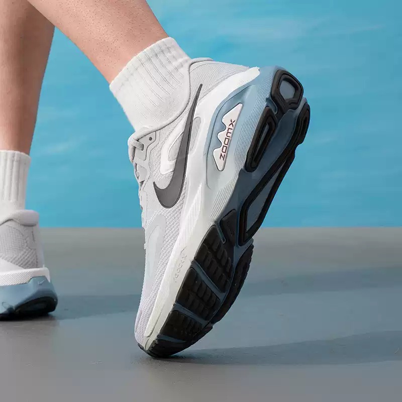 Chaussures Nike pour hommes, m - Lightweight Road Running Shoes avis et prix